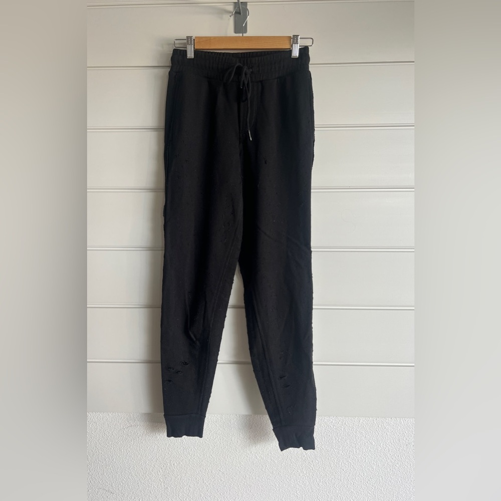 COPY - Alo Yoga Sweats XS Like-New
